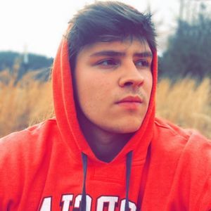 Meet your Posher, Nicholas